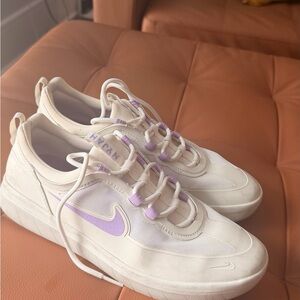 Nike Women’s Cream Sneakers with Lilac Swoosh